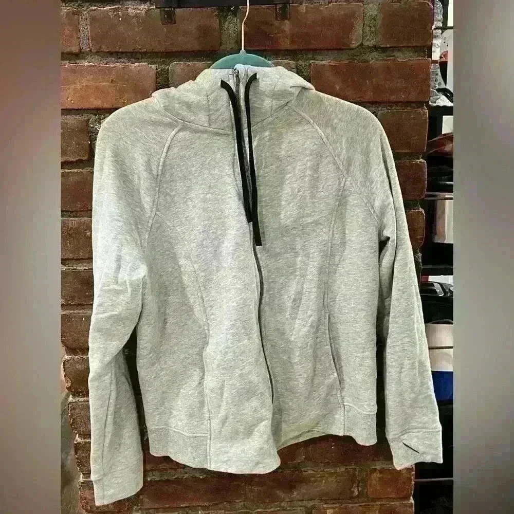 Zip hoodie and jogger sweatpants